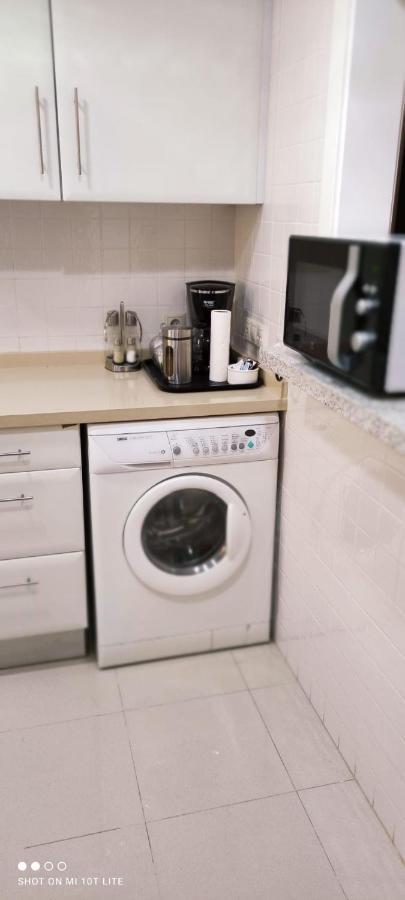 Bevs Ground Floor Roda Golf Apartment! サン・ハビエル 部屋 写真
