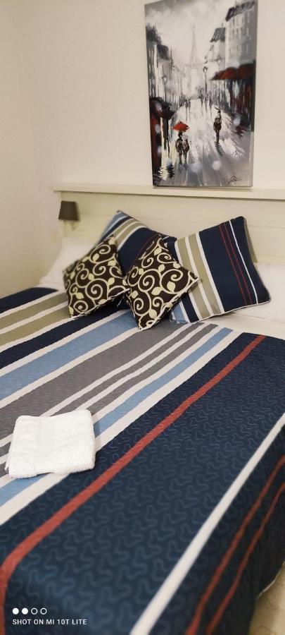 Bevs Ground Floor Roda Golf Apartment! サン・ハビエル 部屋 写真